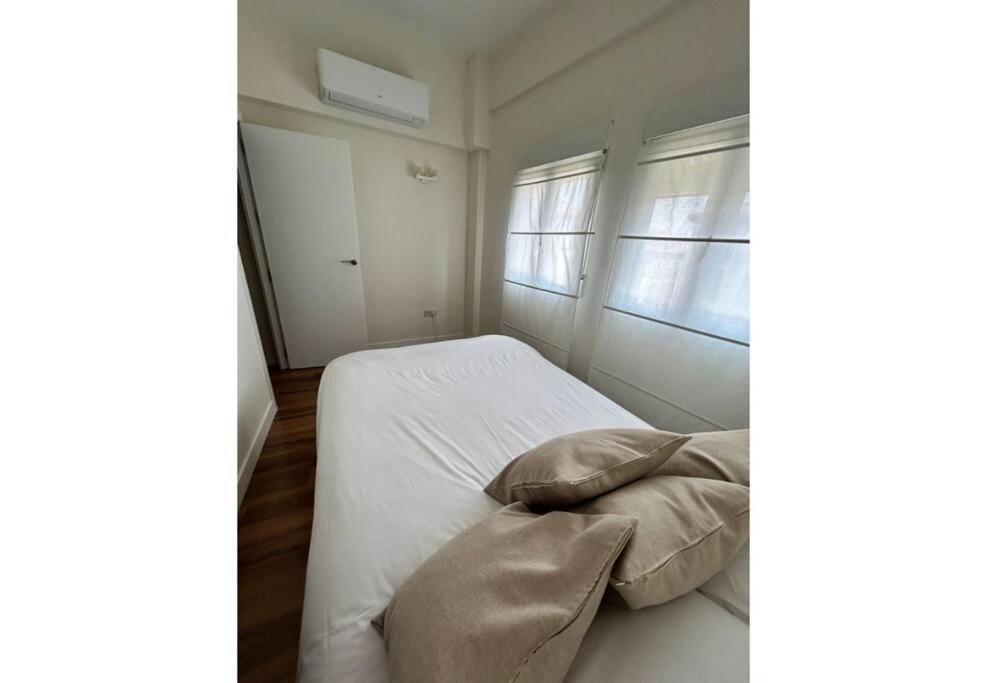 Downtown Apt 1Hab Para 4Pax En La Plaza De Chueca Madrid Exteriör bild